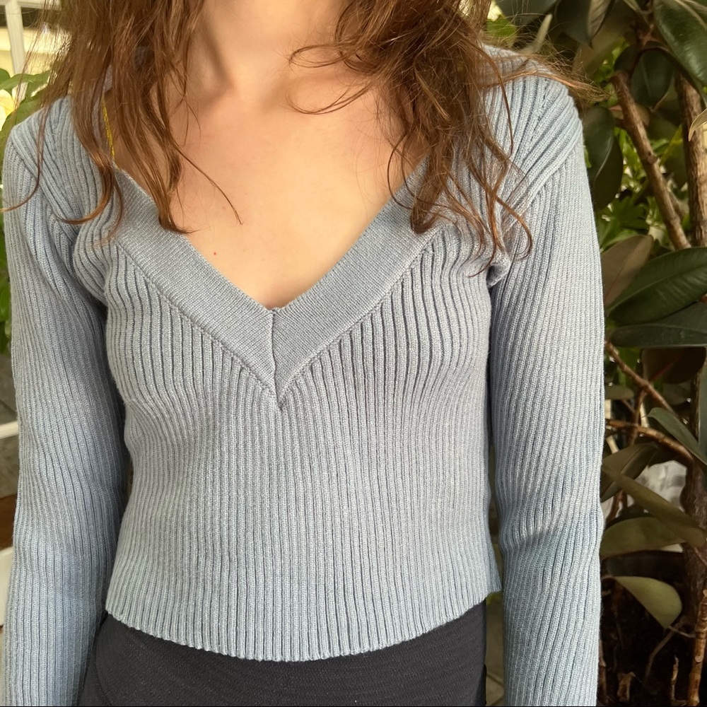 Lulus cropped sweater NWT